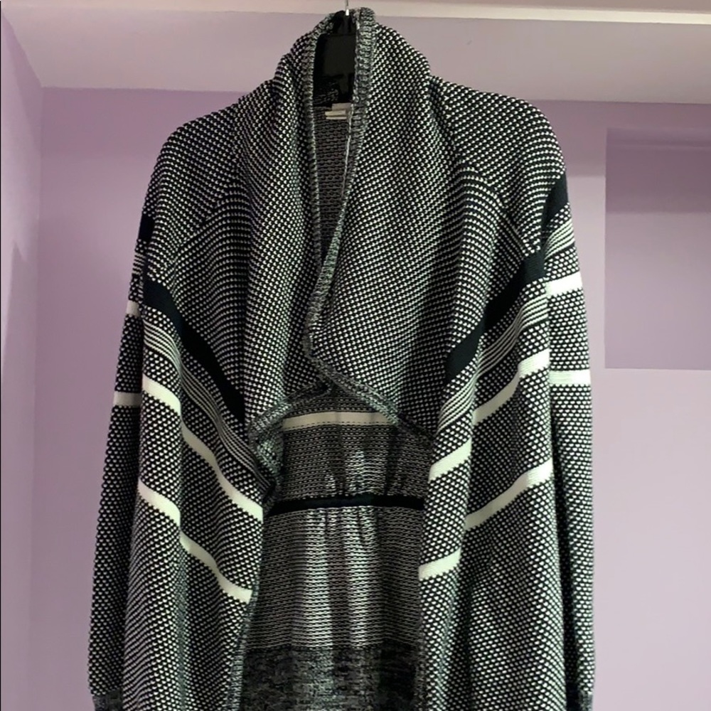 Ivviv cardigan